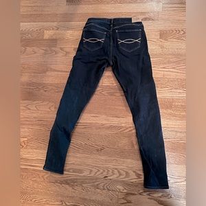 Lightly worn Abercrombie & Fitch skinny jeans low rise